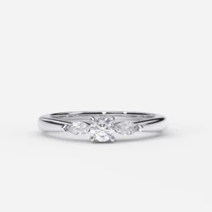 Anillo de compromiso oro blanco con diamantes estilo TRIO (1)