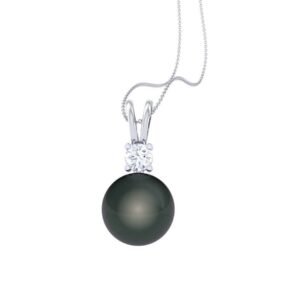 Cadena con perla negra dije con diamantes